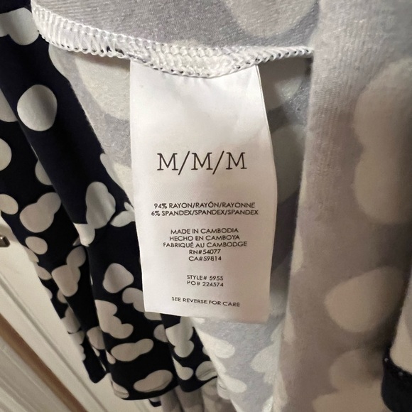 Cabi The Perfect Wrap Dress Size Medium-Navy and White-High Low Hem #5955 - Picture 8 of 9